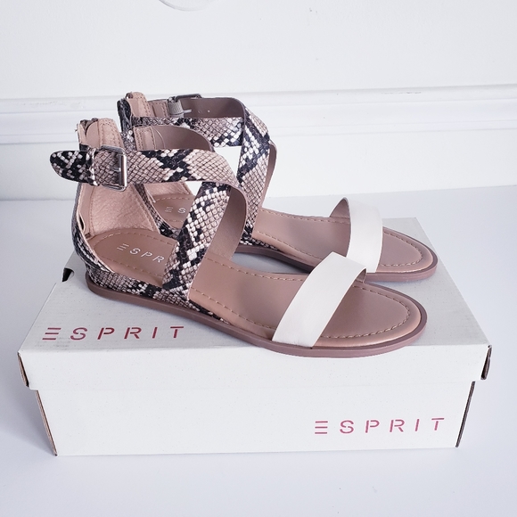 Snake Delaney Sandals - Picture 4 of 6